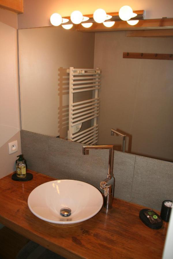 Nid Douillet Bed & Breakfast Annecy Exterior photo