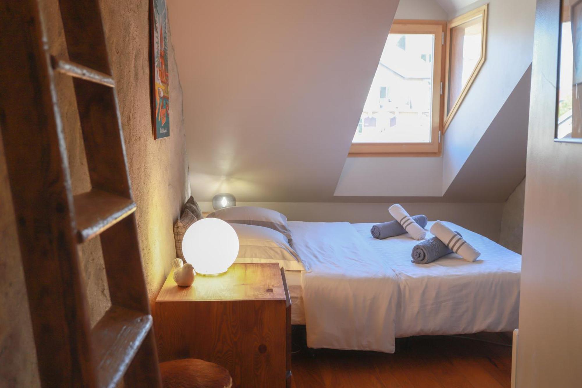 Nid Douillet Bed & Breakfast Annecy Exterior photo